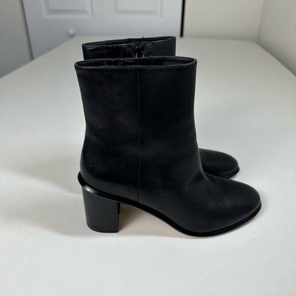 Tory Burch Casual Zip Up Bootie Black Leather Block Heel Ankle Boot Size 8 NWOB - Picture 4 of 9